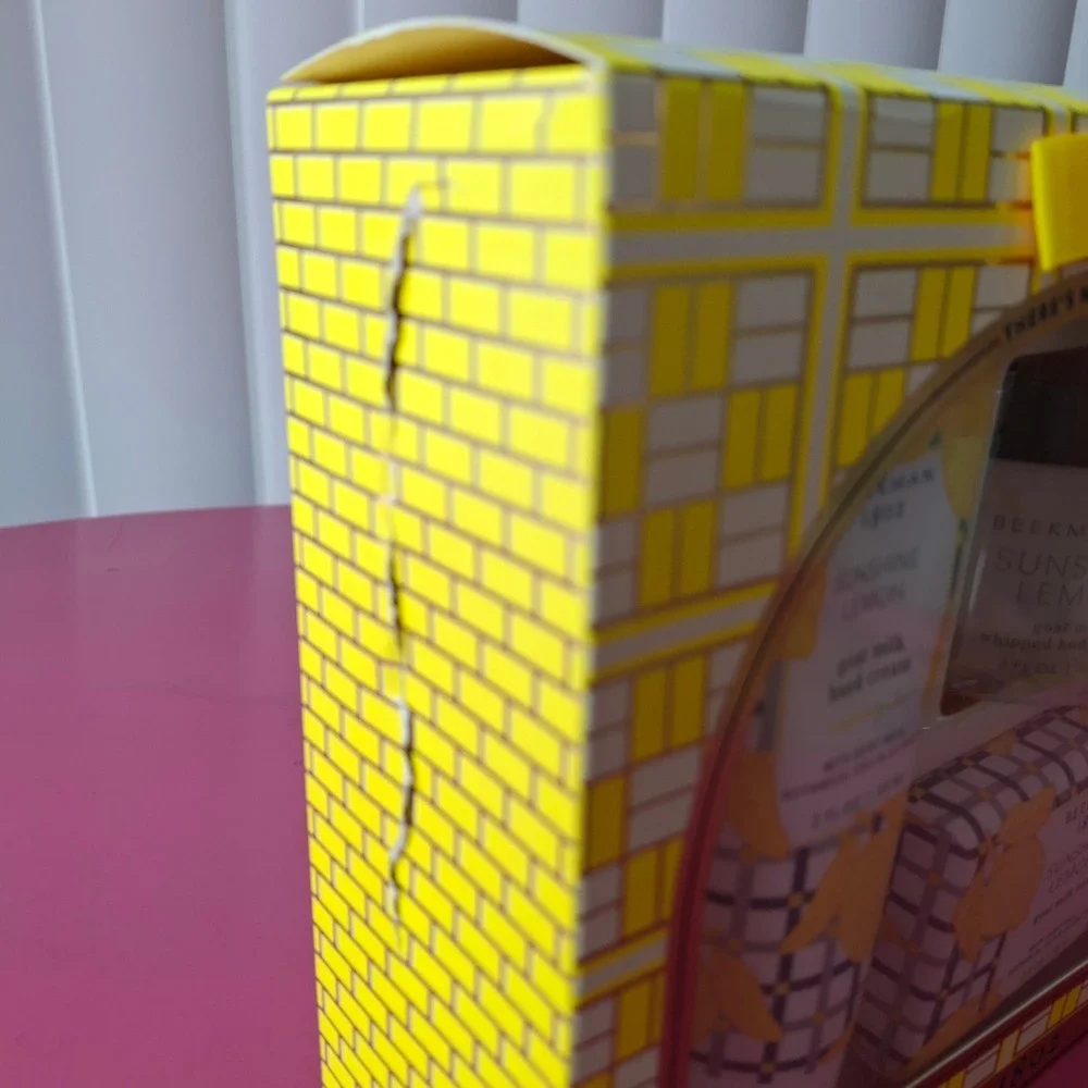 Beekman 1802 Sunshine Lemon Goat Milk Hand Body Cream Soap Care Gift Set Box